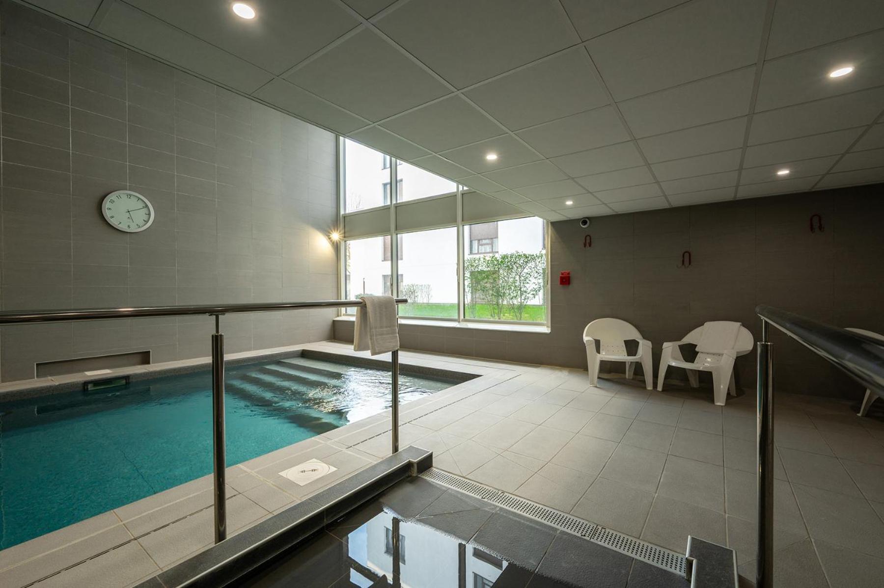 Néméa Appart'Hôtel Vélizy Europe Exterior foto